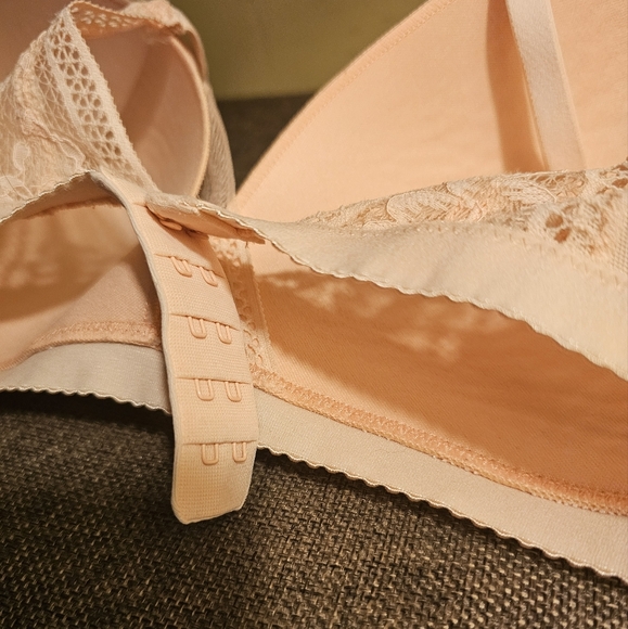 Adore Me Lace Bra - Picture 2 of 7